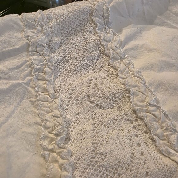 Shabby‎ Chic King sz White Pillowcase With Lace Accents & Ruffles 100% Cotton - Picture 7 of 10